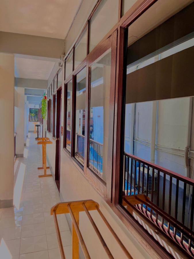 Апартаменты Baan Rachaya Чиангмай Экстерьер фото